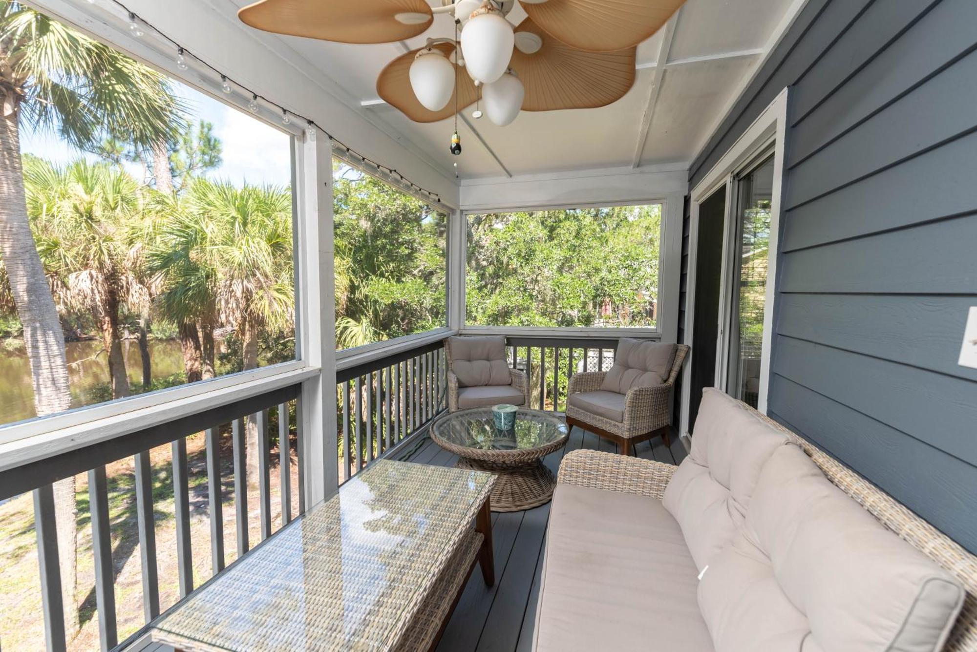 New Listing! Sleeps 10 On Harbor Island - Golf Cart Available For Rent Villa Exterior foto